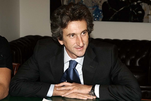 Risposta del sindaco Perrone alla Capone su operatori oncologici