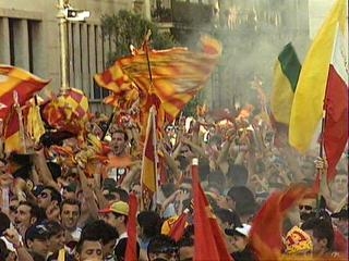 Lecce di nuovo in serie A, si festeggia in piazza