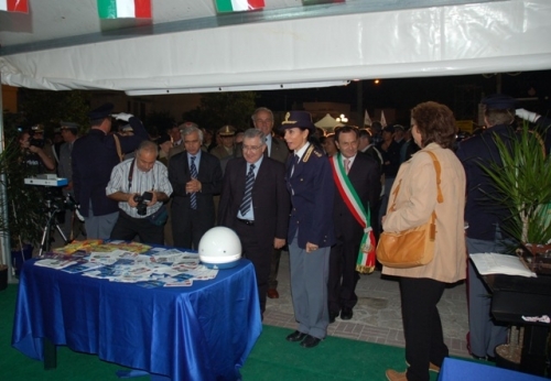 Miggiano, alla Fiera lo stand della Polizia di Lecce